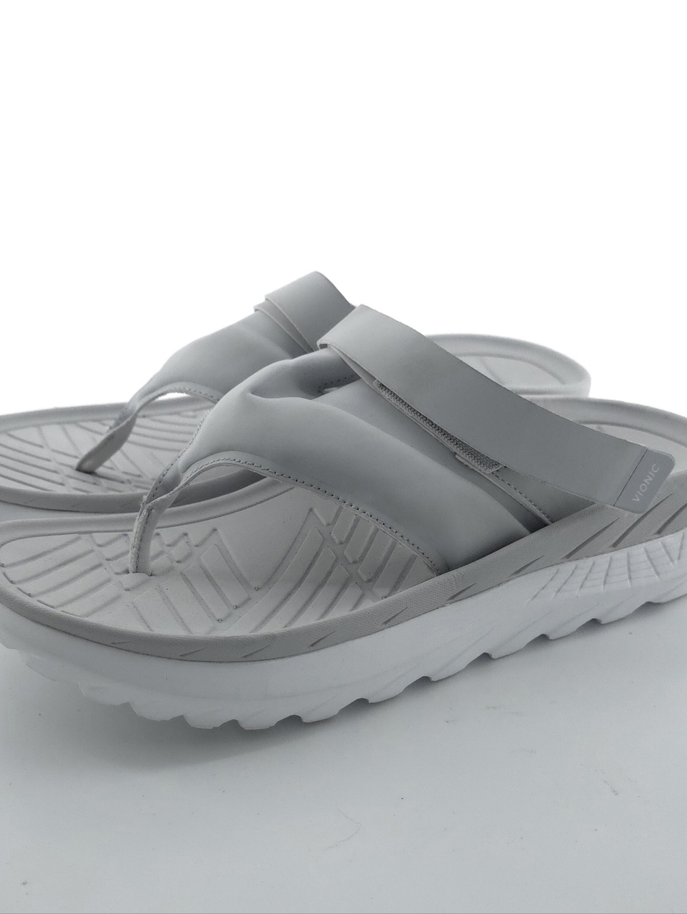Vionic Restore II Recovery Thongs Gray Adjustable Women Size 12 Men Size 10.5